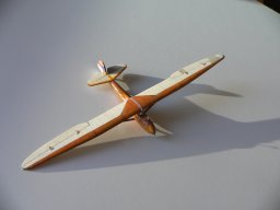 p1230392_20140303_1555742031