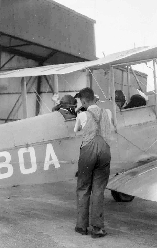G-ABOA DH Moth of Airwork