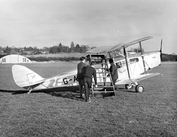 G-ACEJ DH Fox Moth 2
