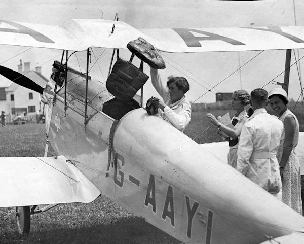 G-AAYL DH Moth Winifred Spooner Kings Cup 1932