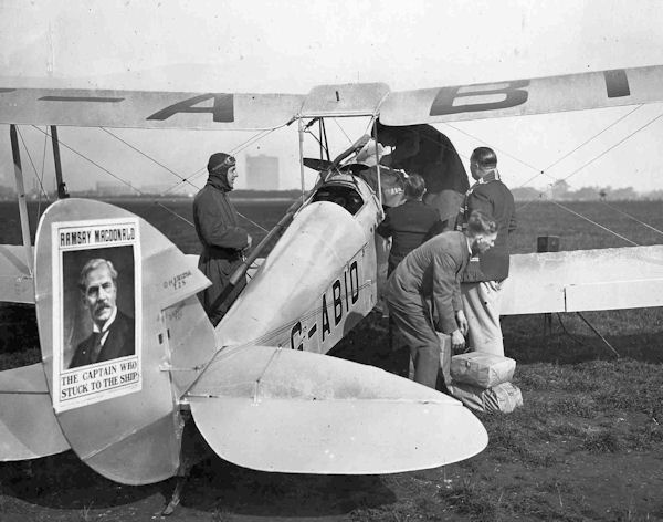 G-ABIO DH Moth General Election 1931